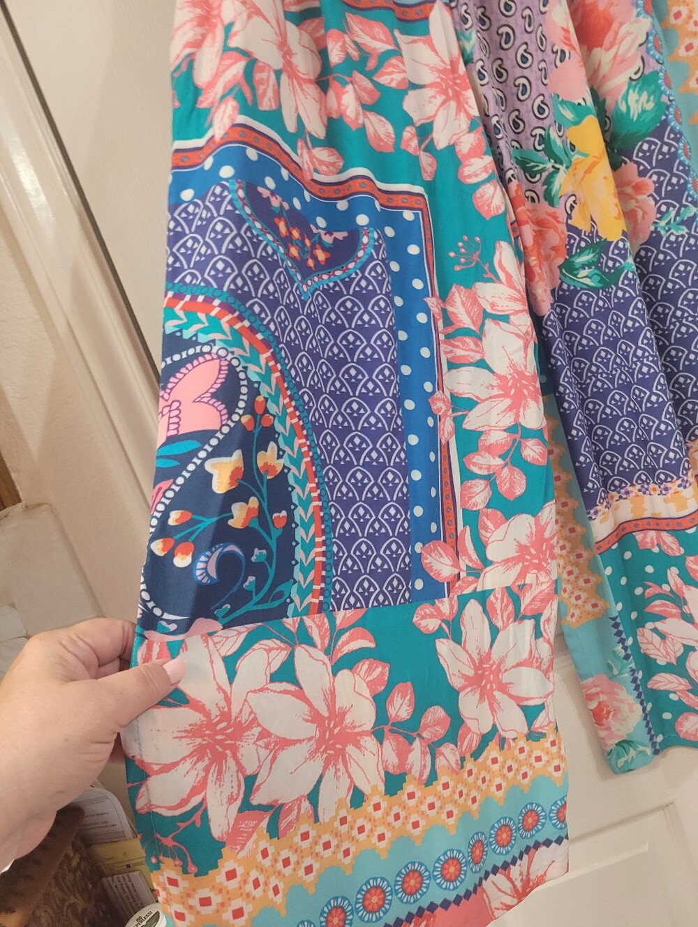 Tolani Collection Floral Patchwork Wide Leg Pants Large Smocked Waist Boho - Picture 3 of 5